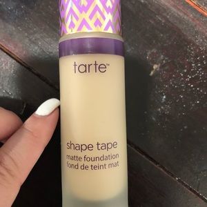 Tarte Shape Tape Matte Foundation Light Neutral